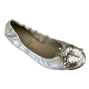 Stuart Weitzman Bolshoi Silver Nappa Ballet Flat Metallic Snake Cap Toe Bow 8 M
